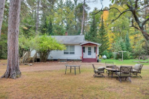 Peaceful Saint Germain Home with Fire Pit!